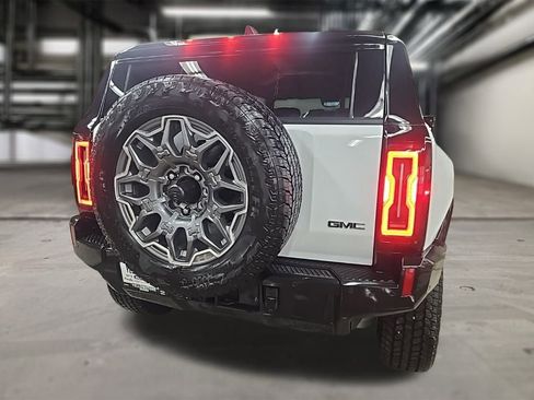 New 2025 GMC Hummer EV 3X image 37