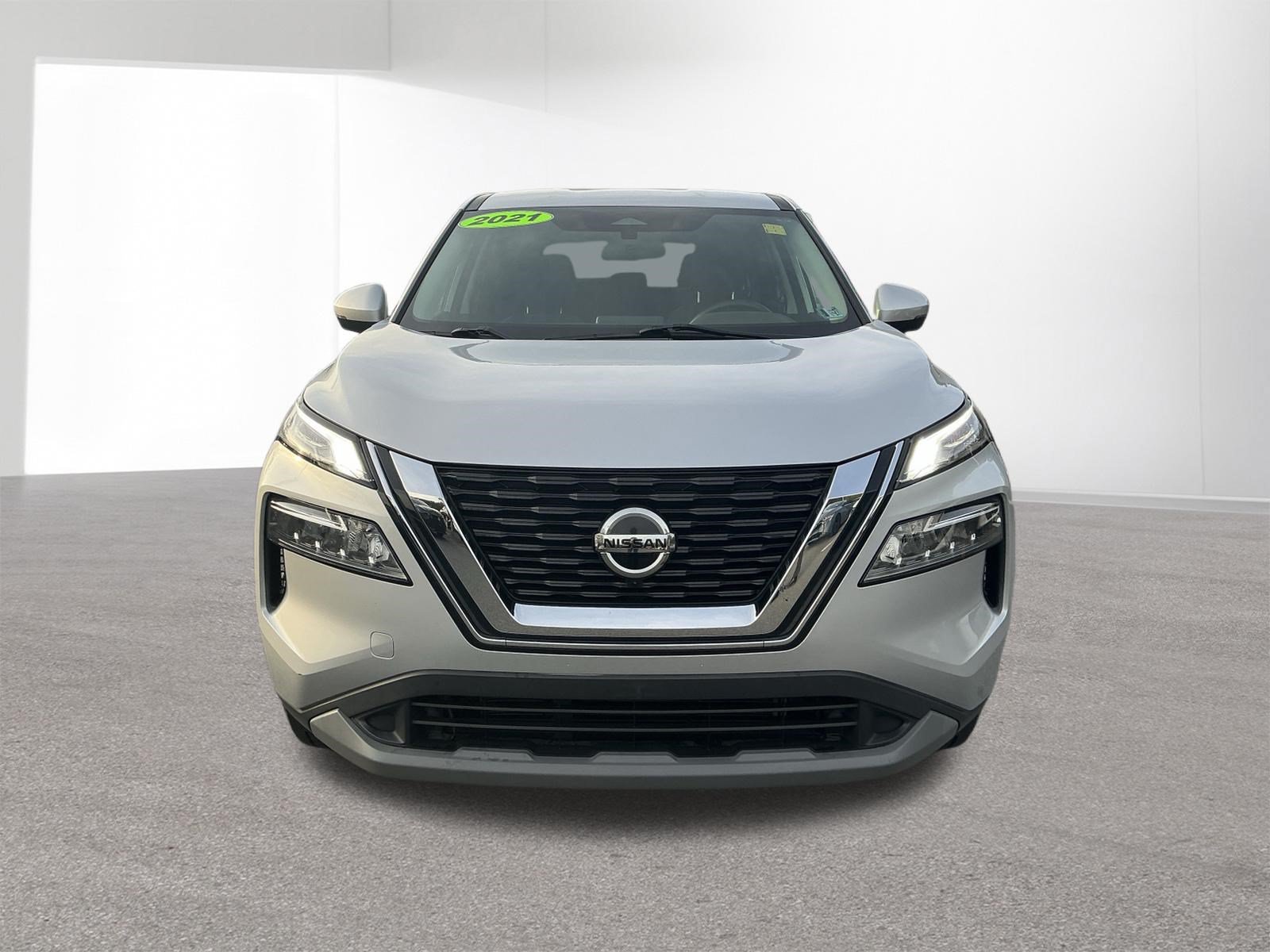 Used 2021 Nissan Rogue SV AWD/4WD image 11