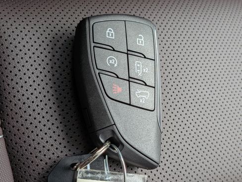 New 2026 GMC Hummer EV SUV AWD/4WD image 38