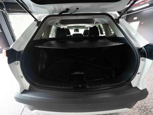 Used 2025 Toyota Corolla Cross LE w/ Moonroof Package AWD/4WD image 28