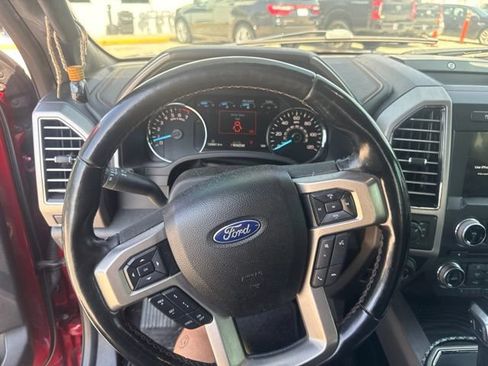 Used 2018 Ford F150 Platinum w/ Equipment Group 701A Luxury AWD/4WD image 25