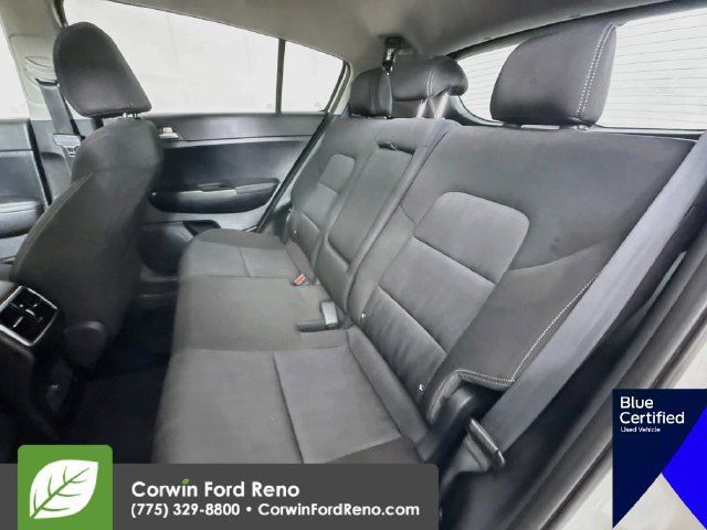 Used 2022 Kia Sportage LX AWD/4WD image 26