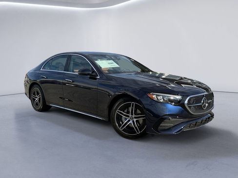 New 2026 Mercedes-Benz E 350 4MATIC Sedan image 2