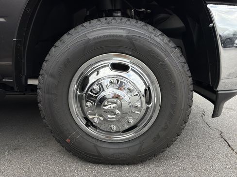 Used 2026 RAM 3500 Tradesman image 14