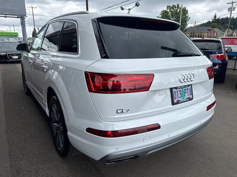 Used 2017 Audi Q7 3.0T Premium Plus w/ Premium Plus Package AWD/4WD image 5