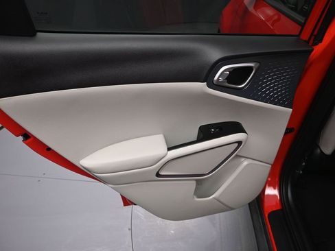 Certified 2023 Kia Soul EX image 29