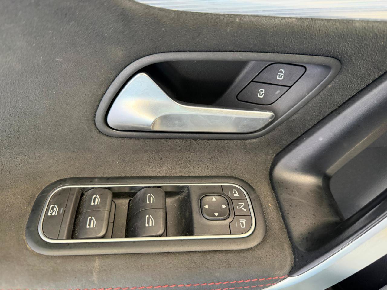 Used 2022 Mercedes-Benz A 220 4MATIC image 13