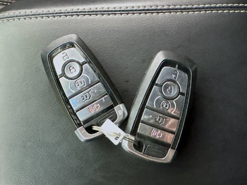 Used 2022 Ford Explorer ST w/ Equipment Group 401A AWD/4WD image 34