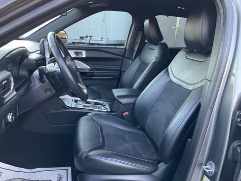 Used 2023 Ford Explorer ST w/ Equipment Group 401A image 14