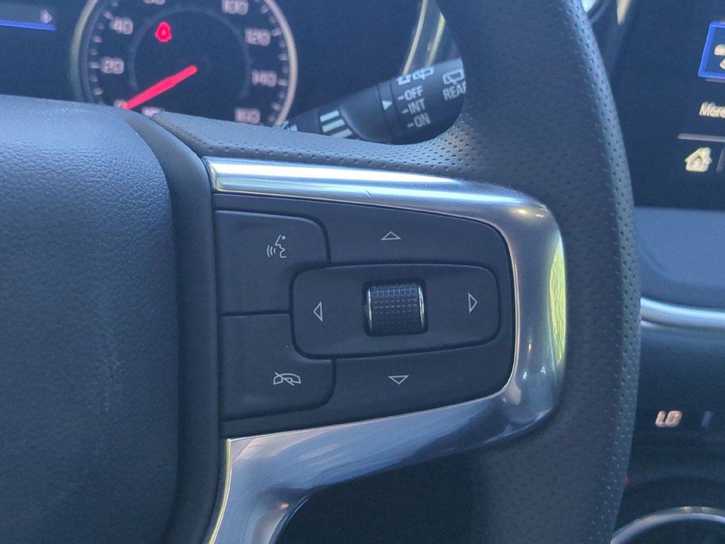 New 2026 Chevrolet Blazer LT w/ Midnight/Sport Edition FWD image 18
