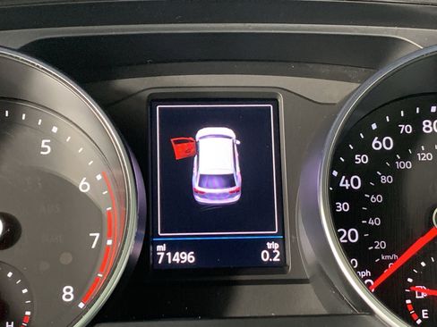 Used 2021 Volkswagen Tiguan S FWD image 24