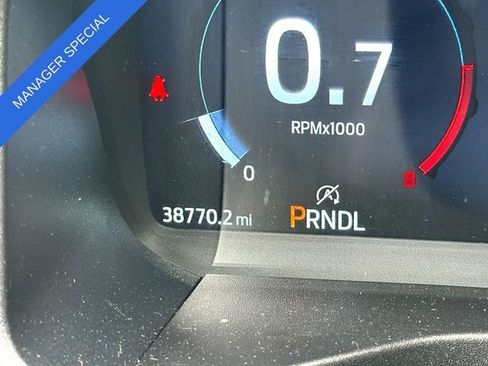 Used 2025 Ford Explorer ST-Line AWD/4WD image 26