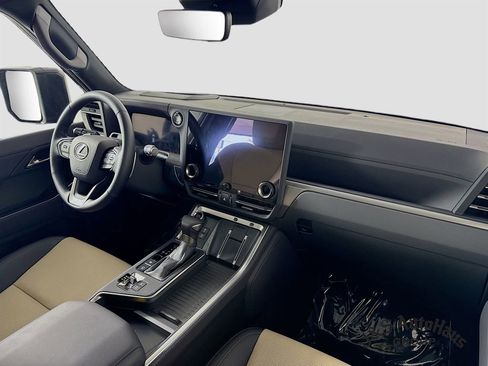 Used 2025 Lexus GX 550 AWD/4WD image 30