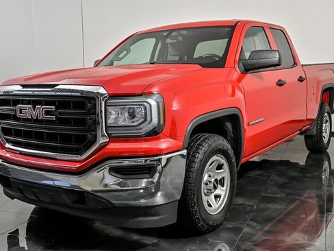 Used 2019 GMC Sierra 1500 Limited w/ Sierra Convenience Package RWD image 5