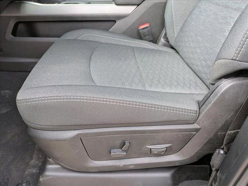 New 2025 RAM 2500 Big Horn image 4