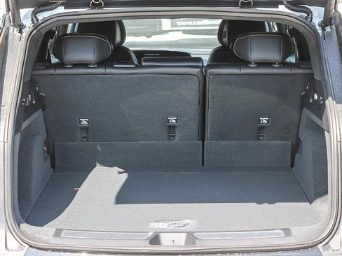 Used 2025 Cadillac Lyriq Sport image 29