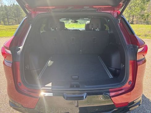 Used 2020 Chevrolet Blazer RS w/ LPO, Floor Liner Package image 10