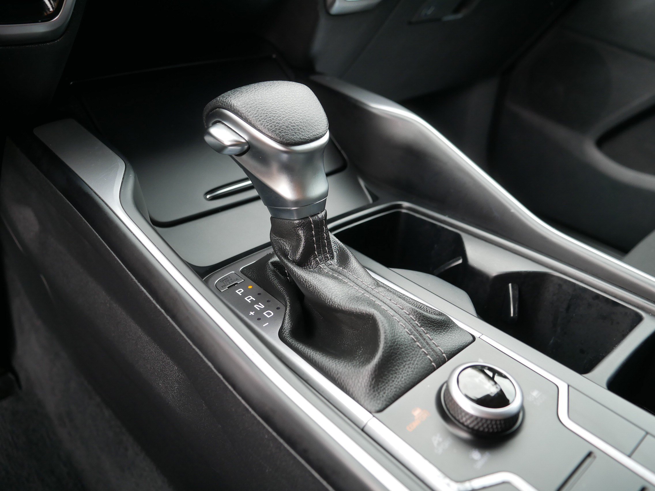 Certified 2023 Kia Sorento LX AWD/4WD image 24