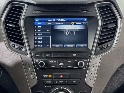 Used 2017 Hyundai Santa Fe Sport w/ 2.4L Tech Package 04 AWD/4WD image 15