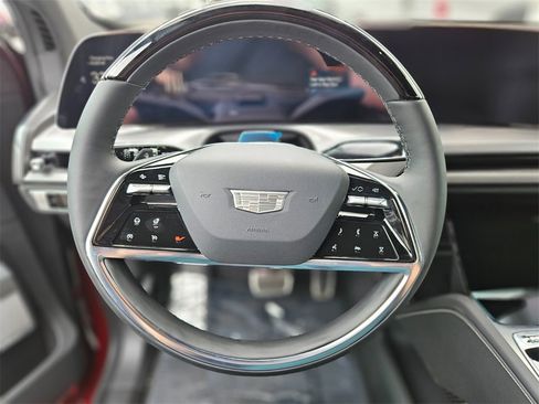 New 2026 Cadillac Vistiq Sport w/ LPO, Floor Liner Package image 23