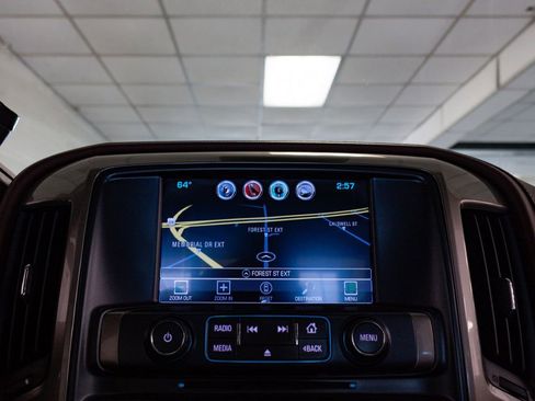 Used 2018 Chevrolet Silverado 2500 High Country w/ Duramax Plus Package image 18