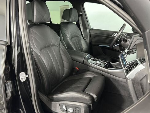 Used 2025 BMW X5 xDrive40i w/ Executive Package AWD/4WD image 29