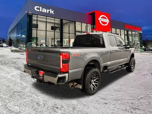 Used 2024 Ford F350 Lariat image 7