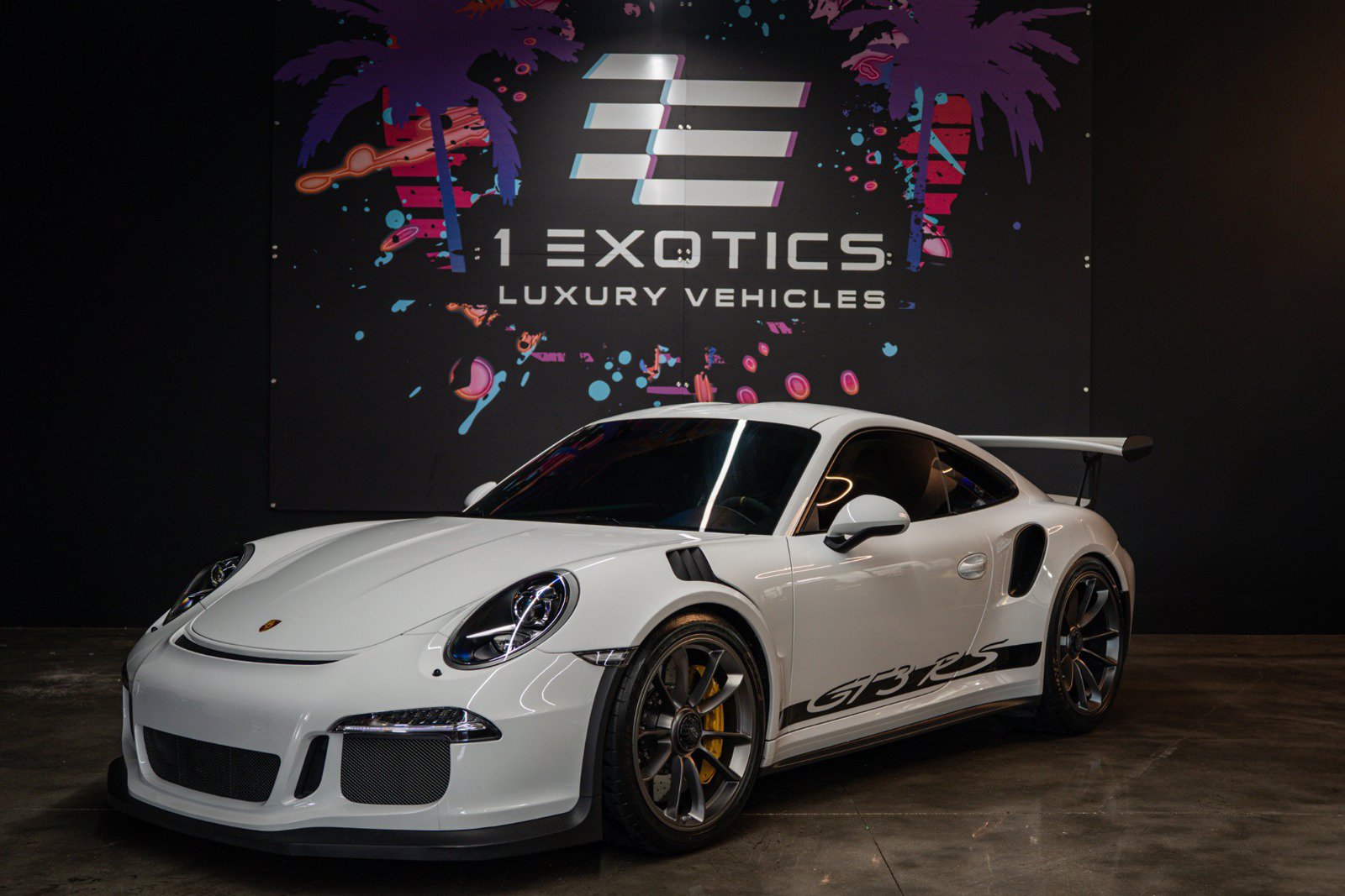 Used 2016 Porsche 911 GT3 RS RWD image 3