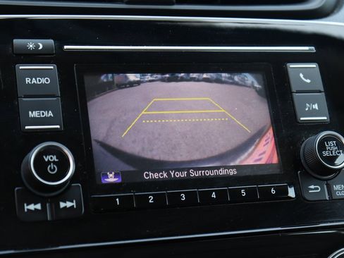 Used 2019 Honda CR-V LX image 23