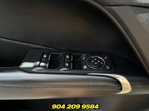 Used 2017 Lincoln MKC Select FWD image 12