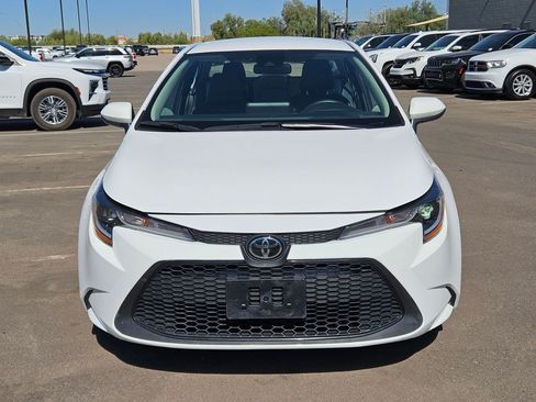 Used 2022 Toyota Corolla LE FWD image 8