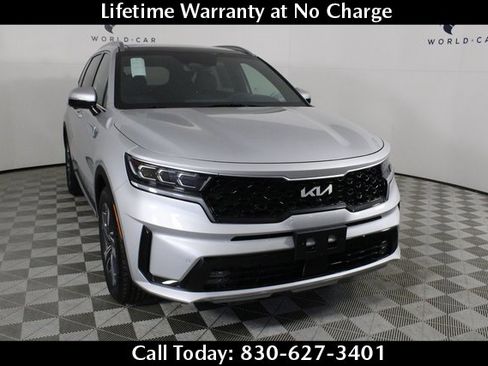 Certified 2023 Kia Sorento SX Prestige image 1