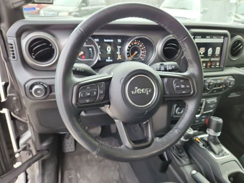 Used 2023 Jeep Wrangler Sport S image 12