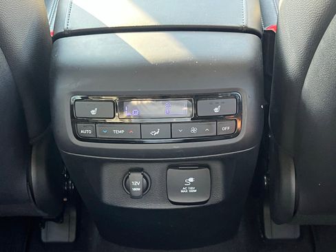Used 2022 Hyundai Palisade SEL w/ Premium Package AWD/4WD image 23