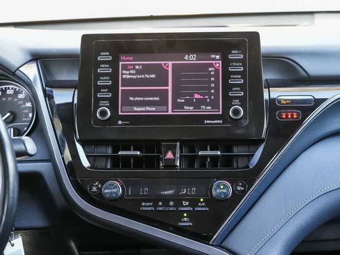 Used 2023 Toyota Camry SE FWD image 13