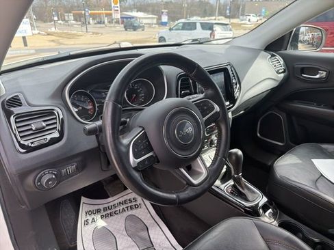 Used 2019 Jeep Compass Limited image 20
