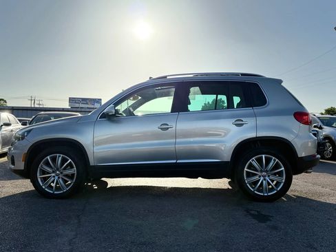 Used 2014 Volkswagen Tiguan SEL FWD image 14