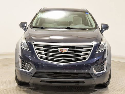 Used 2017 Cadillac XT5 Luxury w/ Driver Awareness Package image 3