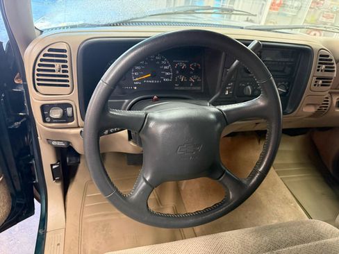 Used 1998 Chevrolet Silverado 1500 2WD Extended Cab w/ Preferred Equipment Group 2 image 12