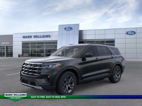 New 2026 Ford Explorer Active w/ Active Comfort Package AWD/4WD image 1