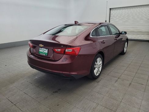 Used 2016 Chevrolet Malibu LT FWD image 9