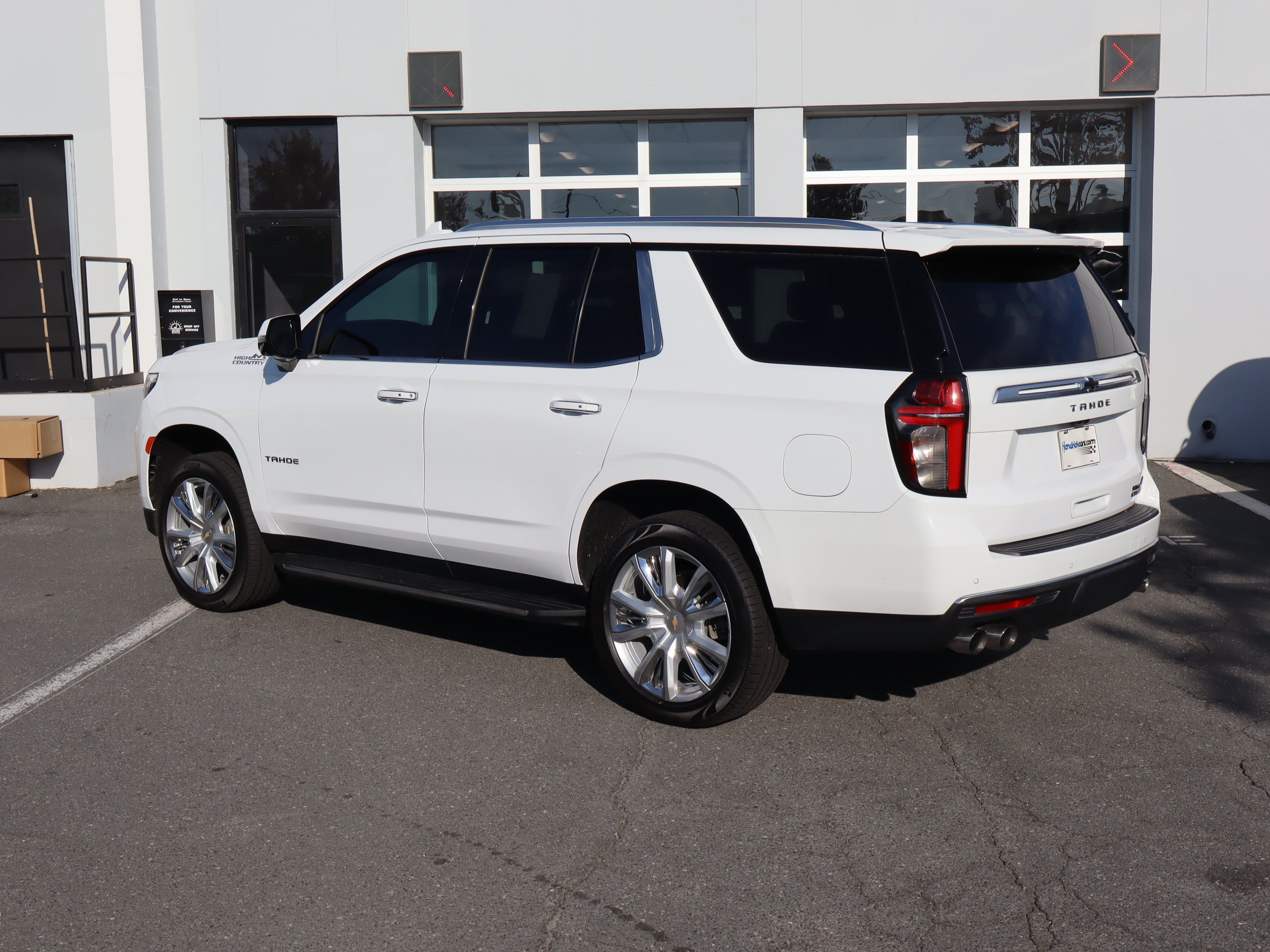 Used 2021 Chevrolet Tahoe High Country AWD/4WD image 45