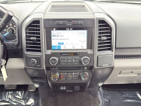 Used 2018 Ford F150 XLT w/ Equipment Group 302A Luxury image 27