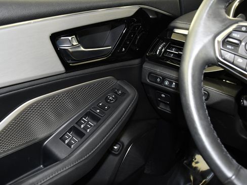 Certified 2024 Acura MDX SH-AWD image 31