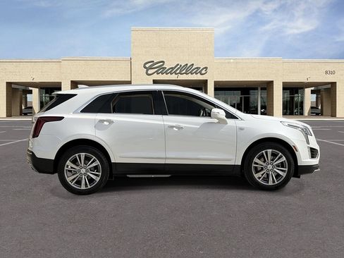 Certified 2024 Cadillac XT5 Premium Luxury FWD image 4