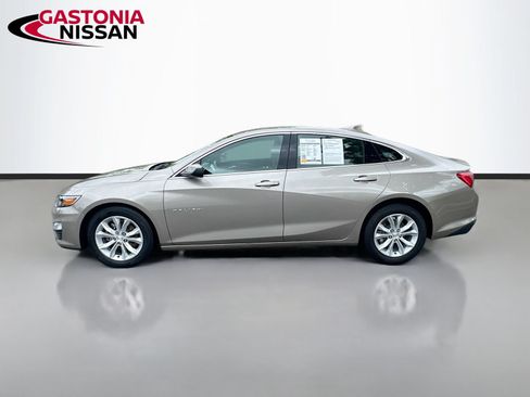 Used 2025 Chevrolet Malibu LT FWD image 5