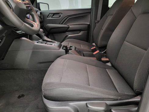 Used 2024 Chevrolet Colorado W/T image 23