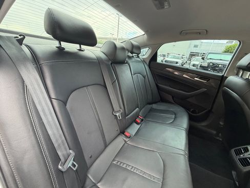 Used 2018 Hyundai Sonata Limited w/ Limited Ultimate Package 03 FWD image 18