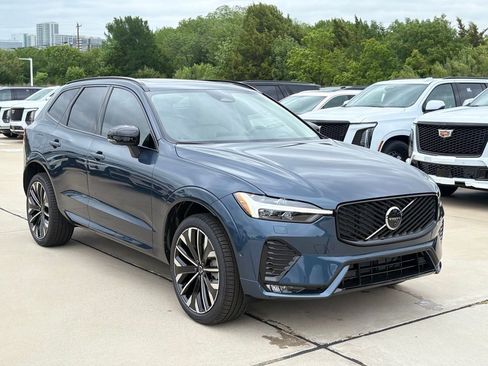 New 2026 Volvo XC60 B5 Ultra w/ Protection Package Premier AWD/4WD image 4