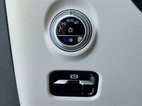 New 2026 Mercedes-Benz CLE 53 AMG 4MATIC Cabriolet image 10